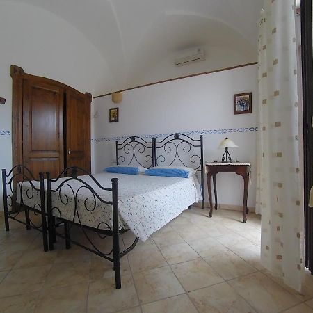 Azienda Agrituristica Masseria La Verna Patù Eksteriør bilde