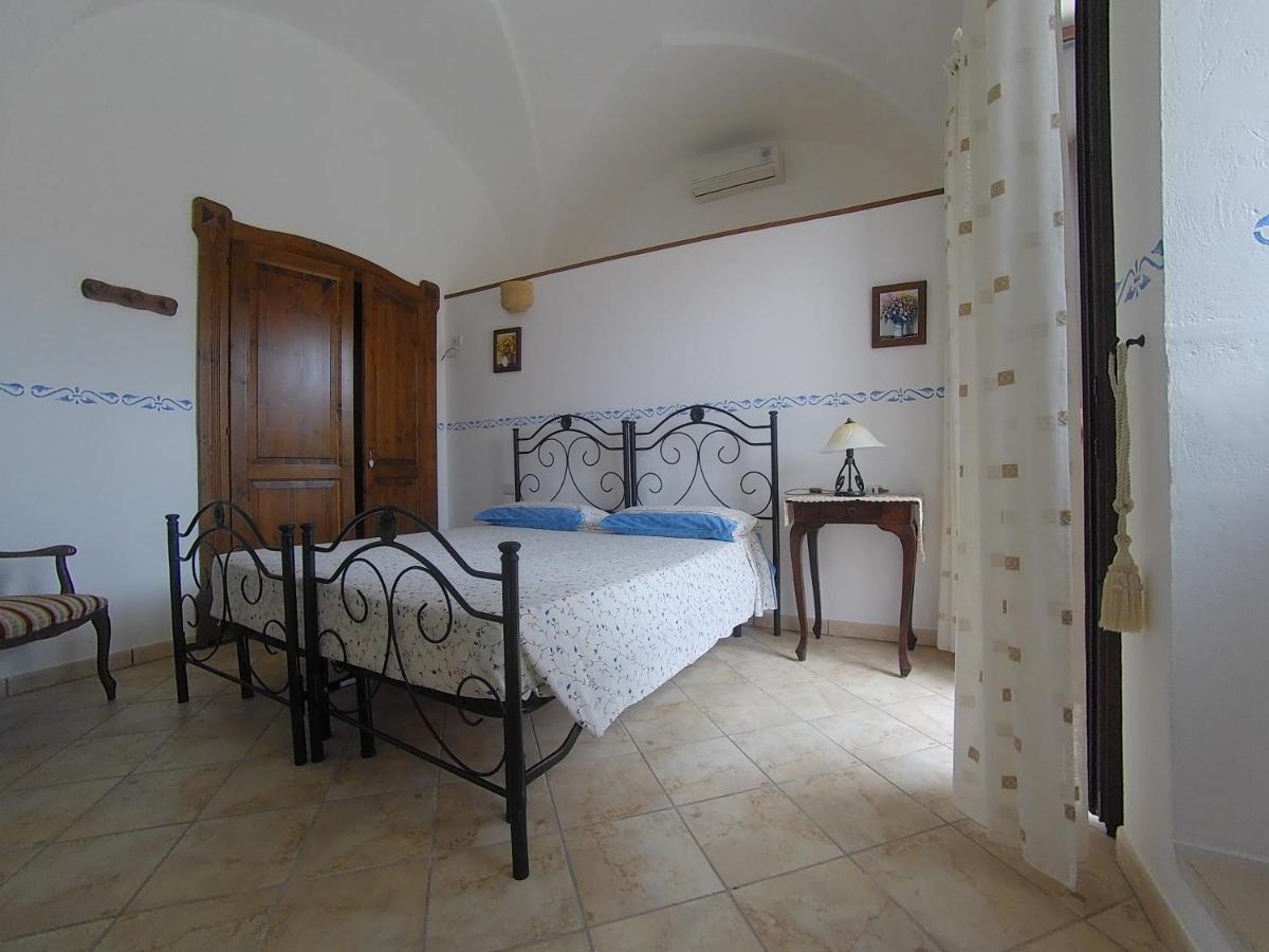 Azienda Agrituristica Masseria La Verna Patù Eksteriør bilde