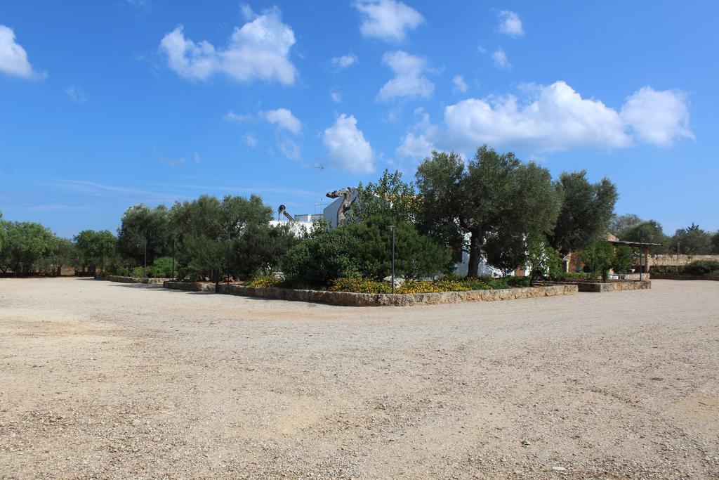 Azienda Agrituristica Masseria La Verna Patù Eksteriør bilde