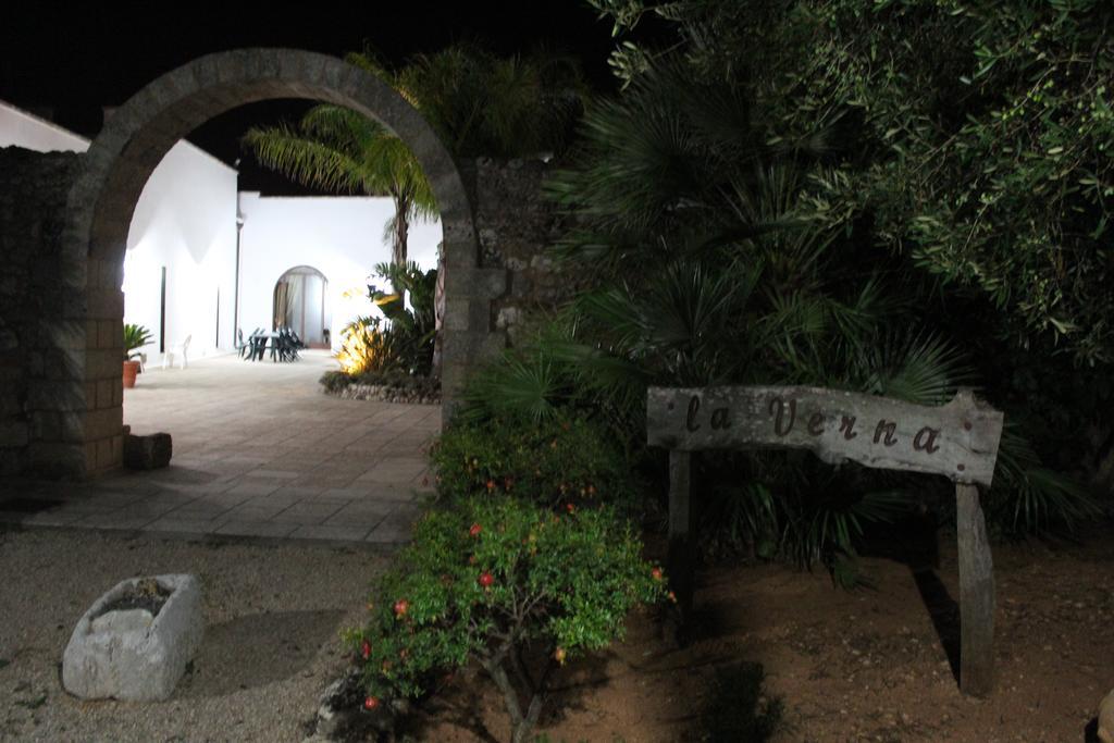 Azienda Agrituristica Masseria La Verna Patù Eksteriør bilde