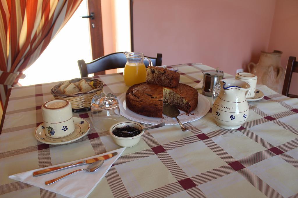 Azienda Agrituristica Masseria La Verna Patù Eksteriør bilde